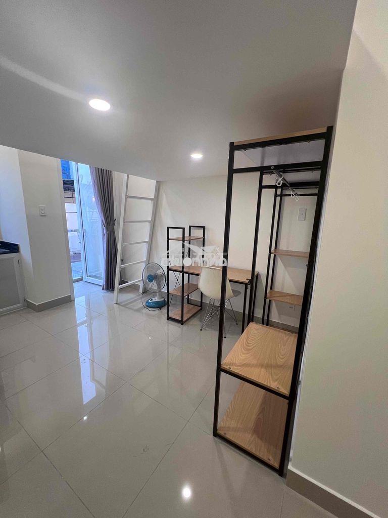 1/9 trống lại một phòng chdv - 2