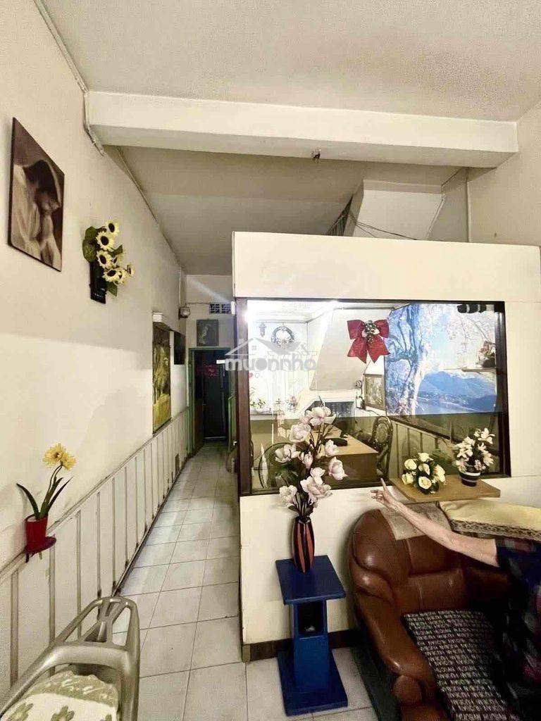 Xe hơi tới nhà 2mặt hẻm q3 - trần quốc thảo - 2tầng - 35m2 - 6tỷ9 - 2