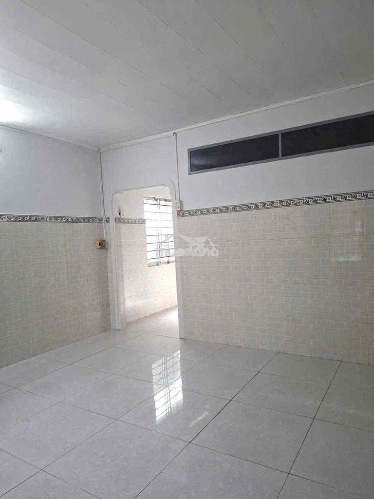 Cho thuê nhà 3 phòng bình tân-giáp quận 6 - 4