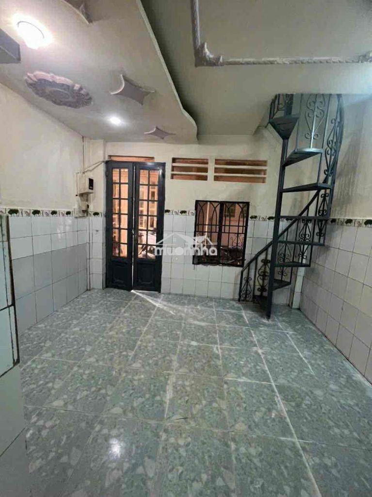 Nhà cho thuê hưng phú 4trieu 500