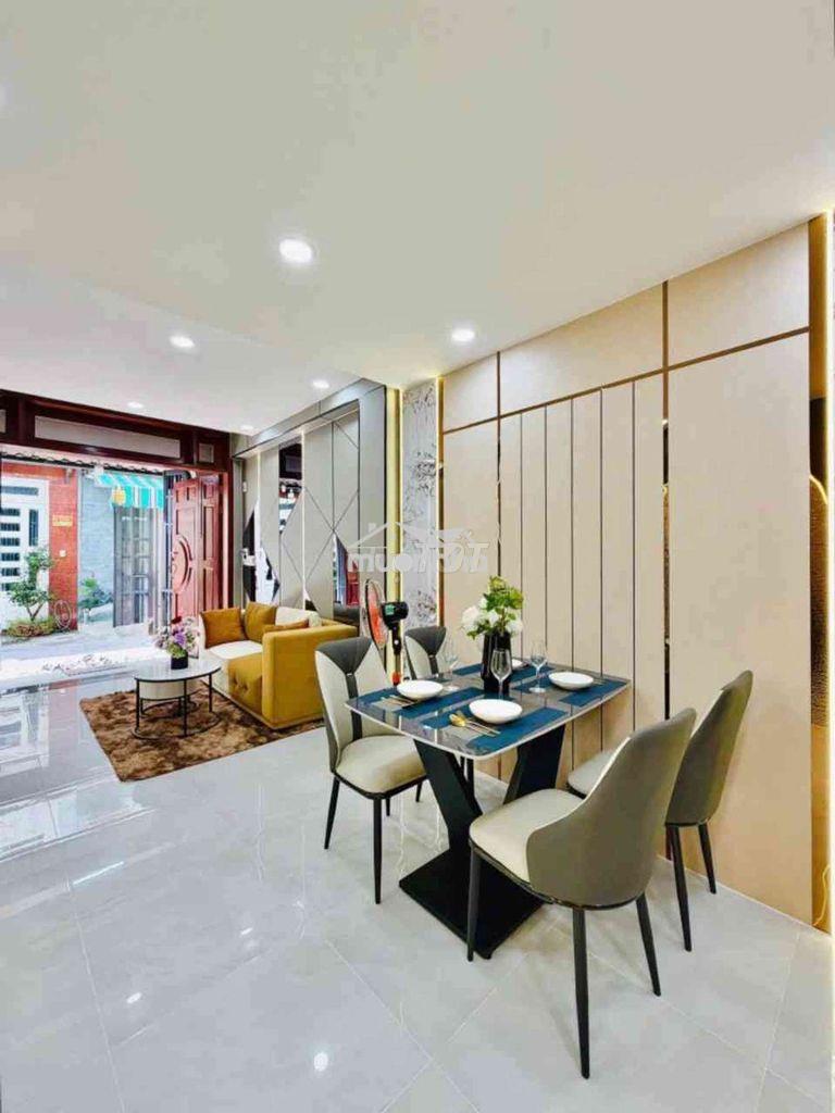 Hàng hiếm - nhà 4 tầng - hxh yên tĩnh - ngay vincom quang trung - 2