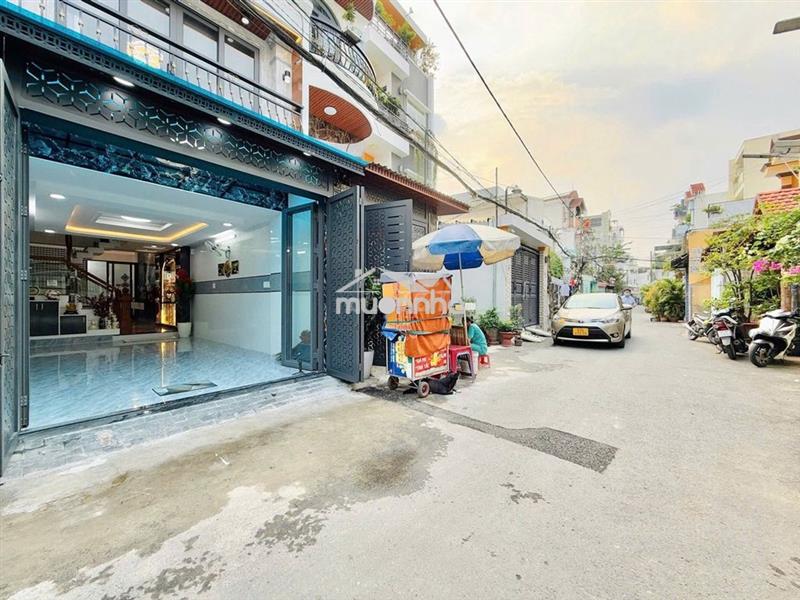 Tôi chủ nhà, cần bán căn nhà mới xây