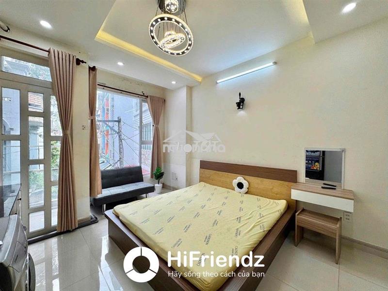 Studio ban công full nội thất gần đh sài gòn, sư phạm