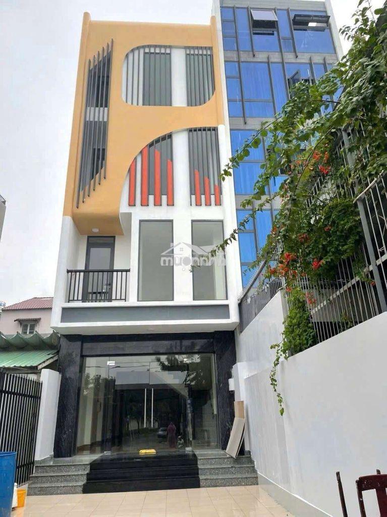 Tòa nhà văn phòng mt hoàng quốc việt - chấp nhận khách nước ngoài