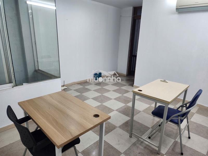 Văn phòng giá rẻ 3triệu diện tích 18m2 tại trần quang diệu - đống đa