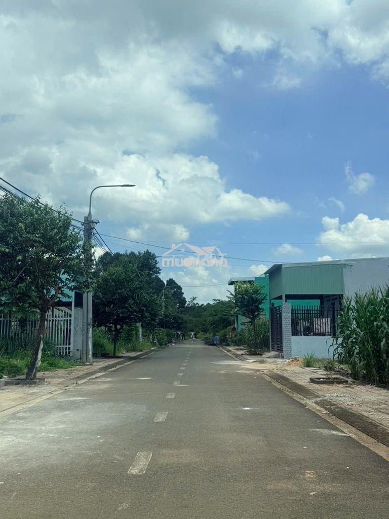 Bán đất ngay trường tiểu học nguyễn minh xuân, xã lộ 25 sổ đỏ thổ cư - 4