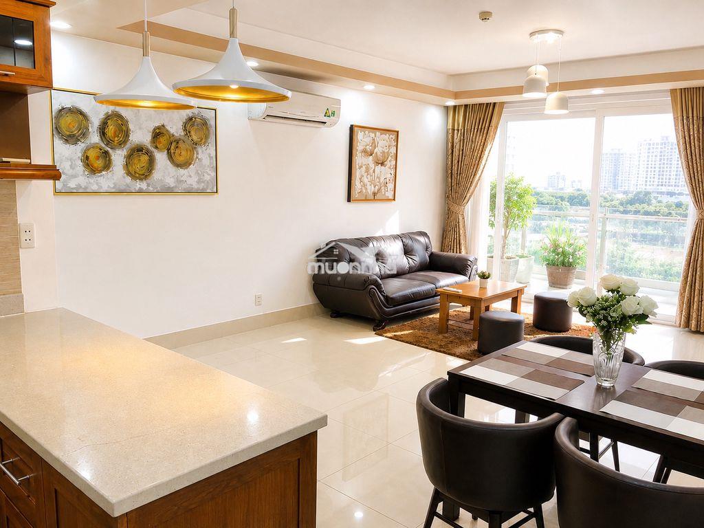 Hùng vương plaza - 132m² (3pn, 3wc) - full nội thất - có slot ô tô - 2