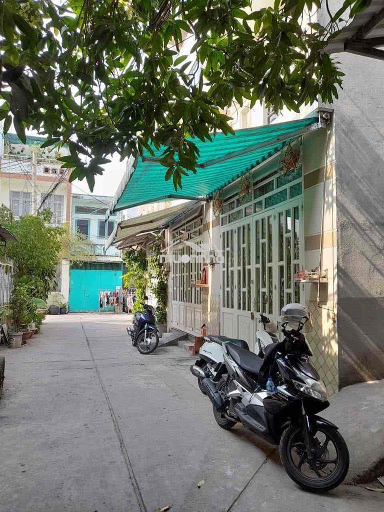 Nhà chính chủ lê văn quới cách ngã tư 4 xã 1km cho thuê dài hạn