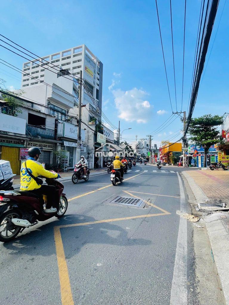 Bán nhà 1 trệt 2 lầu mặt tiền đường kha vạn cân , linh tây