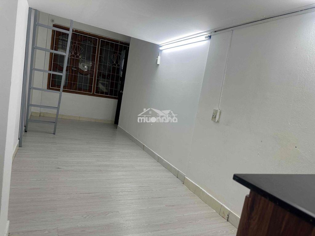 Phòng cho thuê chính chủ có gác wc riêng bếp nấu ăn - Ảnh 3