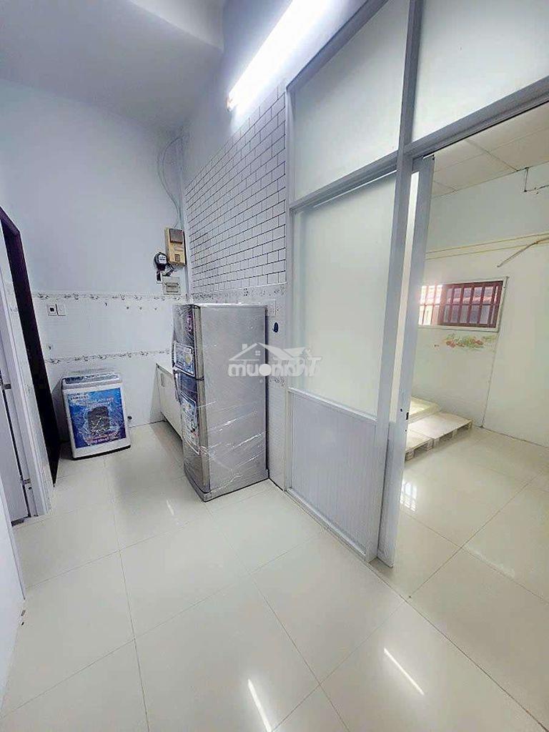 Phòng 30m2 full nội thất có 2pn có bếp phạm văn bạch
