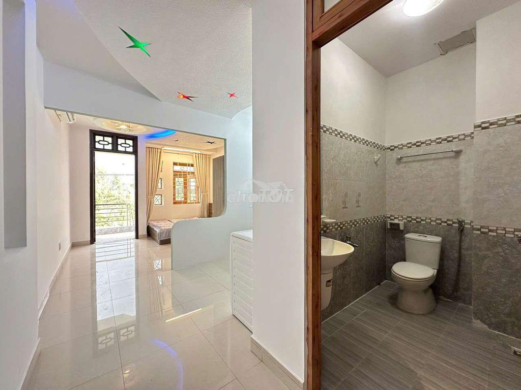 Khai trương căn hộ cao cấp mới xây ngay sân bay tân sơn nhất. - 2