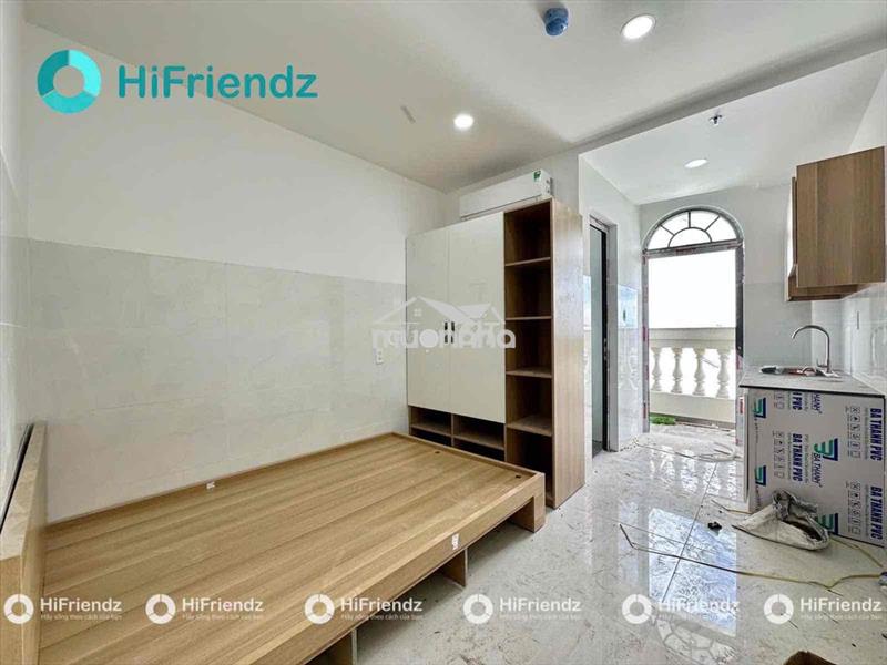 Cho thuê căn hộ mini bancon full nội thất đi bộ qua đại học văn lang