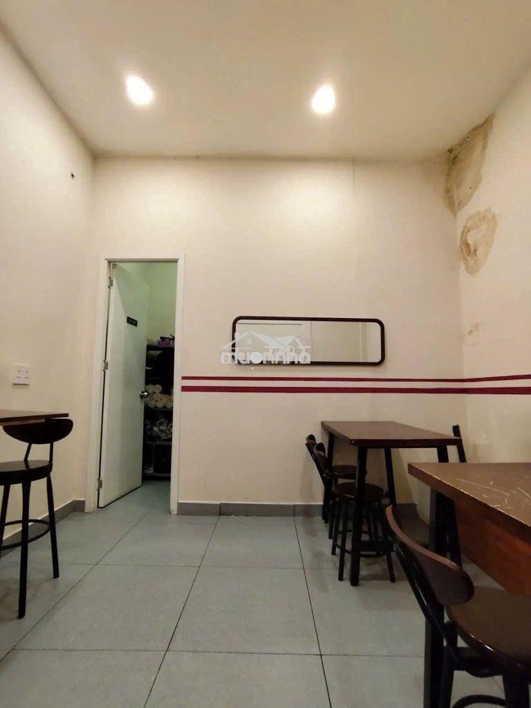 Cho thuê hxh nguyễn thị minh khai q1 - 3.5x18m, trệt lầu, 21tr - 4