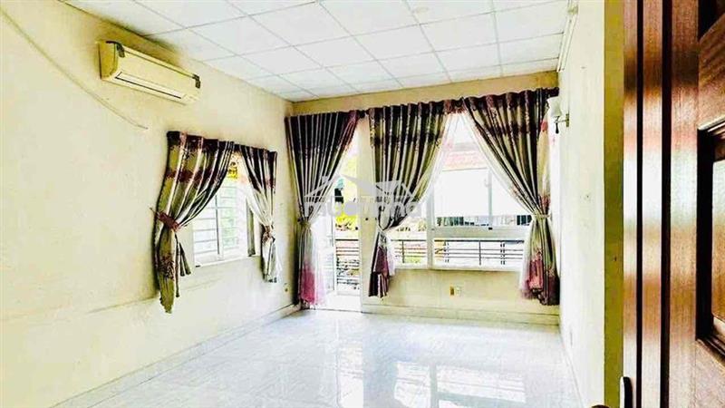 Gấp bán 8 tỷ giảm về 7.19 tỷ - bán nhà 2 tầng 65m2 - 3 mặt hẻm xe hơi