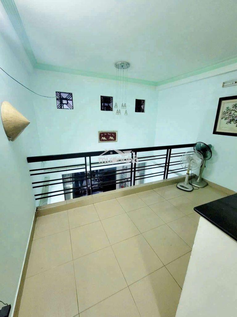 Nhà đẹp đầy đủ nội thất 3 phòng ngủ wa rẻ  - 3