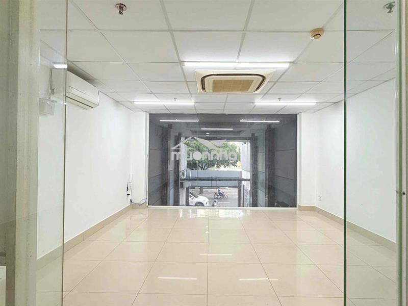 Văn phòng kinh doanh mặt tiền đường ngay vòng xoay điện biên phủ