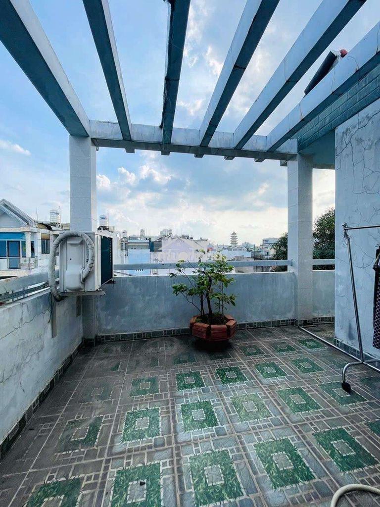 Nhà 3 tầng (b.tân) giáp tân phú - dt 68m2 - giá 4,95 tỷ  - hẻm xh 7m - 3