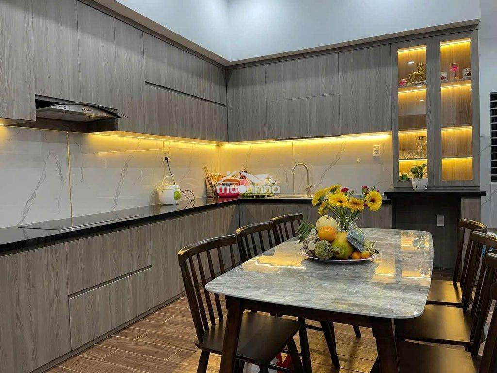 Nhà biệt thự tâm huyết ngang 10m rộng rãi - 4