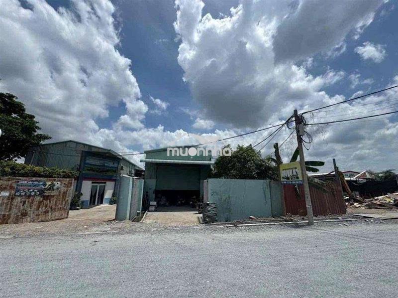 Kho xưởng 700m² có pccc + vp làm việc
