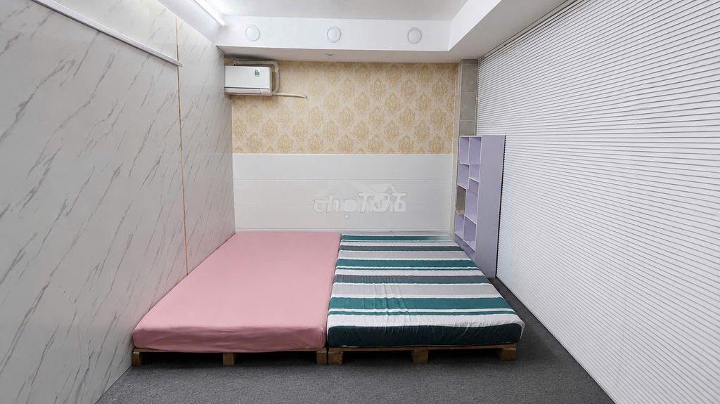 Cho thuê căn studio dịch vụ the pegasuite 35m2 an ninh mát mẻ - 3