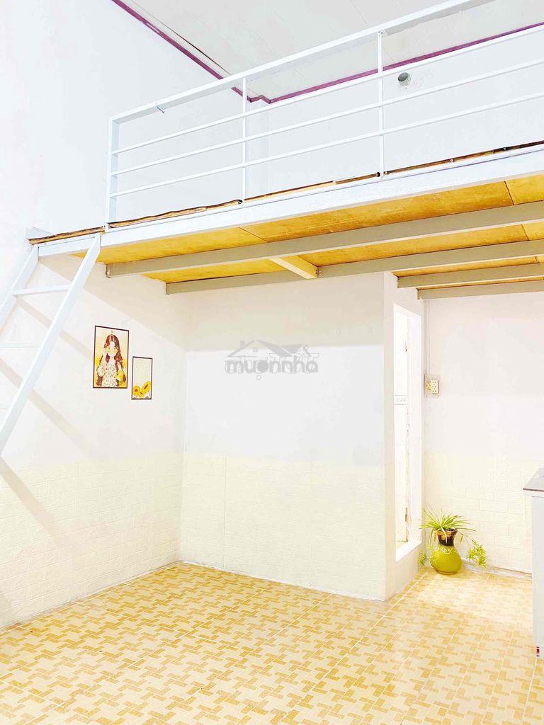 Phòng đẹp 25m2 gác cao, thoáng mát nguyễn văn công - 2