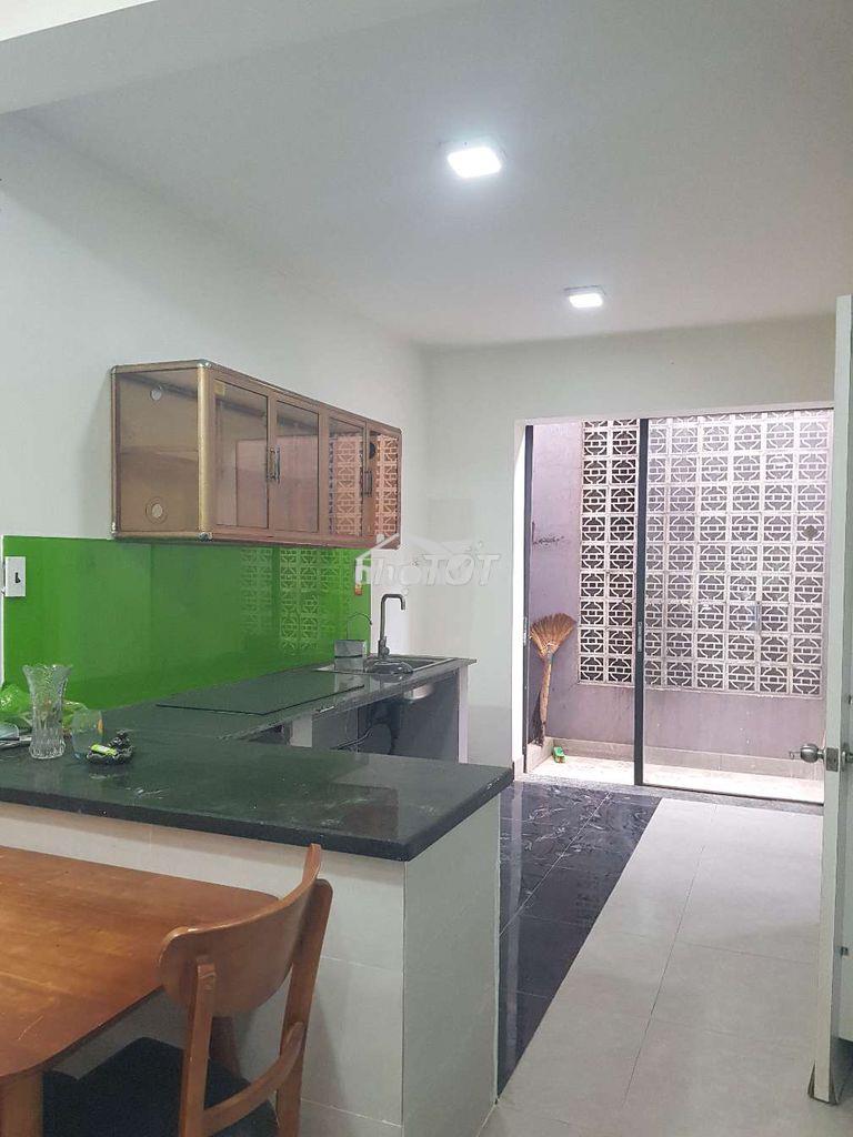 Cho thuê nhà nguyên căn 1 trệt 2 lầu, dt 4,5×25 có 4pn,4wc. nhà đẹp - 4