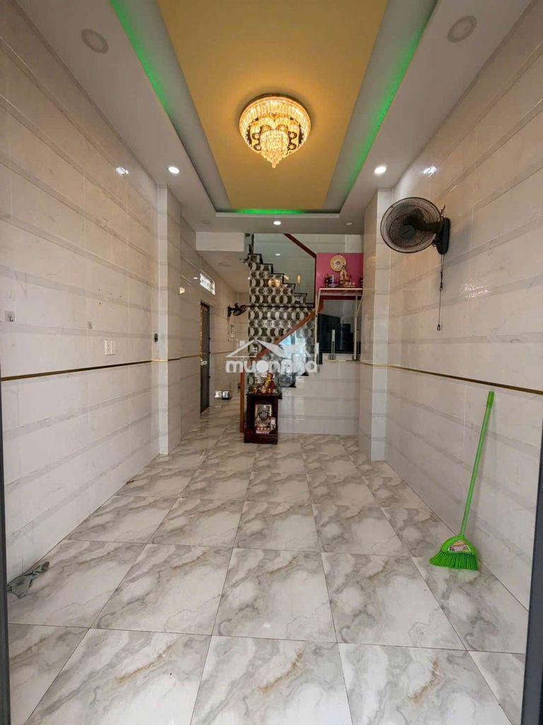 Căn góc hẻm bình thới