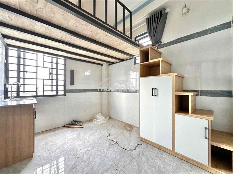 Phòng mới xây ngay đh công thương aeon tân phú chỉ 10p đi xe