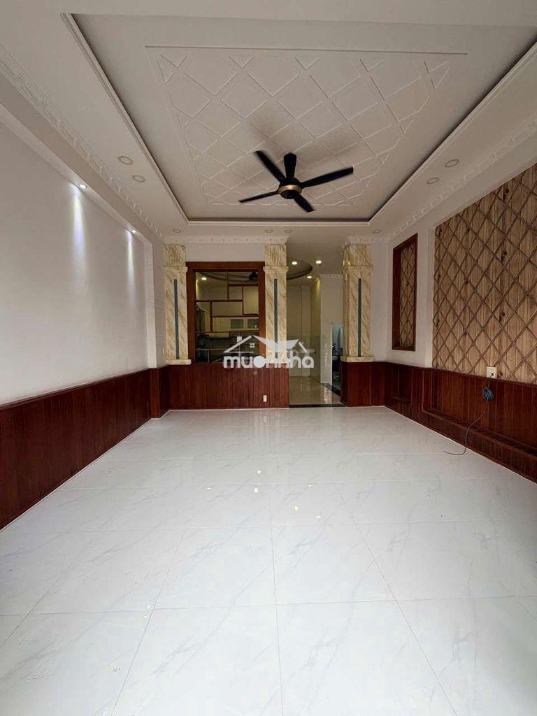 Biệt thự gần chợ dĩ an 1 giá 15 triệu  - 2