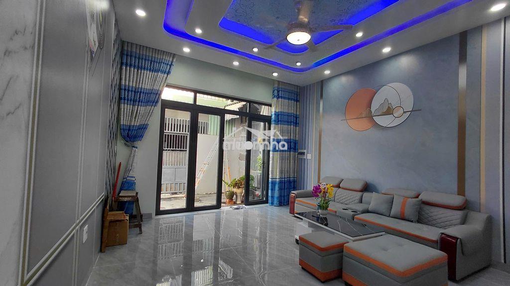 7 tỷ 68m2 đất, nhà 4 tầng, 4 phòng 5 wc có đủ nội thất, hoàn công đủ - 2