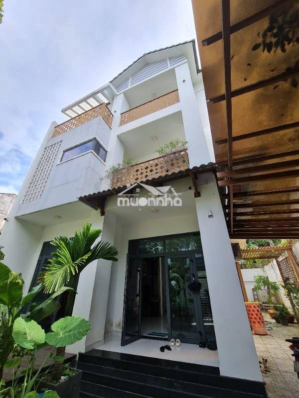 🔥Cho thuê biệt thự gần sông✅ dt 8x20m 3 tầng, 6pn 7wc, giá chỉ 35tr/th