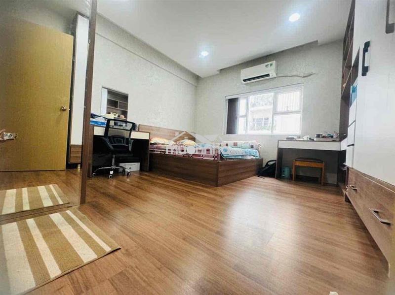 Chính chủ bán cc oriental 84m2 2pn 2wc giá 4ty3 sổ sẳn
