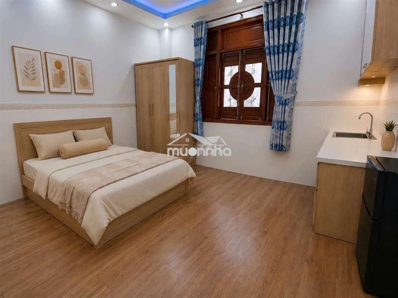 Studio full nội thất mới tinh cửa sổ lớn ngay parcmall
