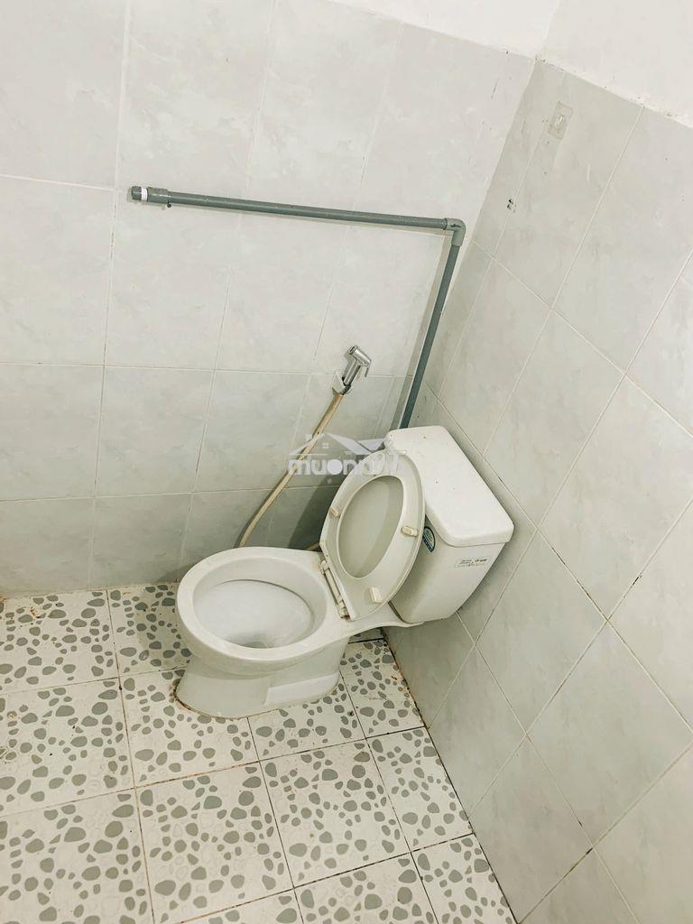 Nguyên căn nhỏ đường cô giang (gần nhà thờ phú hải) 5tr5 - 3