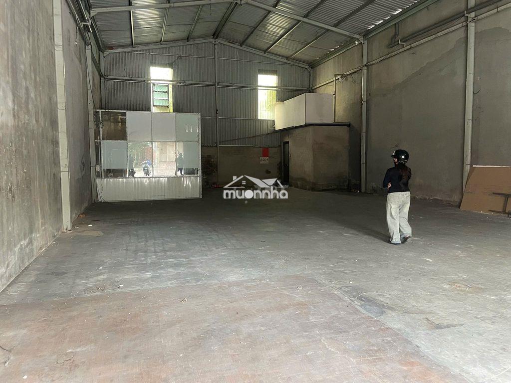 Cho thuê kho 200m, gần kcn sống thần, 19tr/ tháng - 3