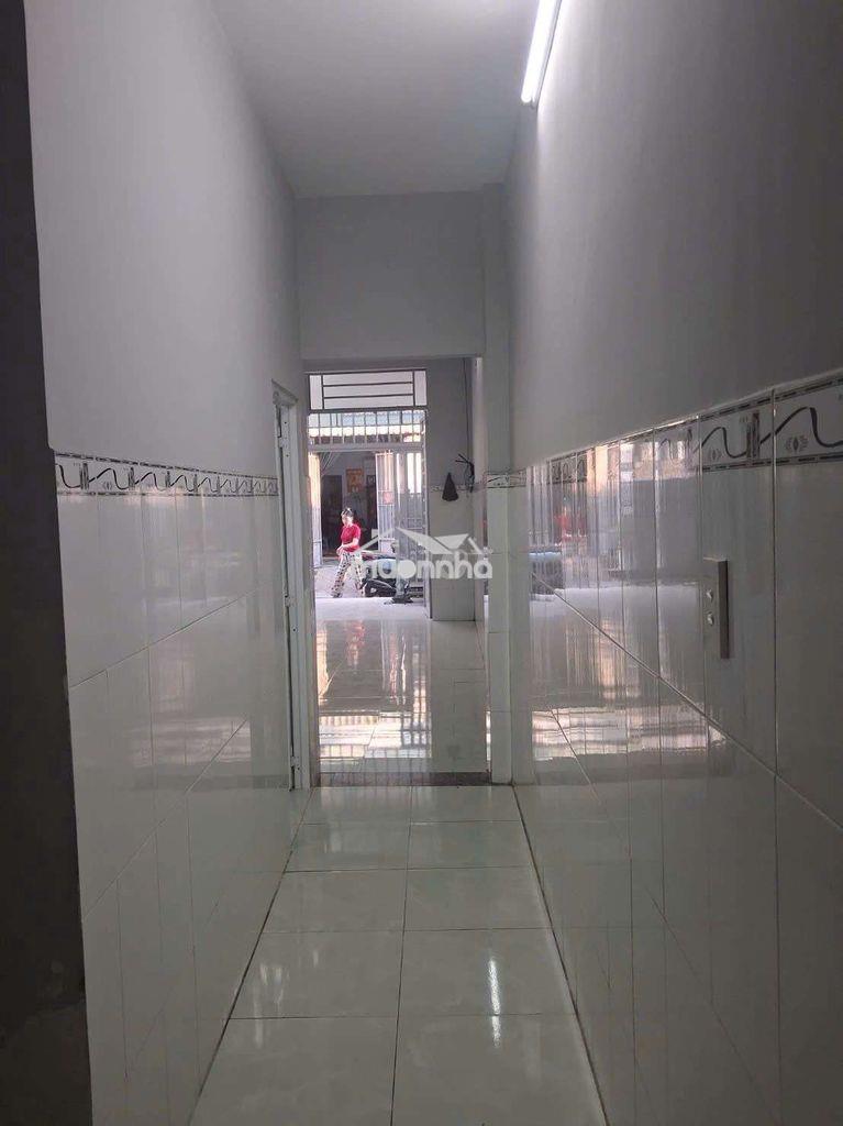 Nhà cho thuê 4x17m gác lửng 3p ngủ - 3