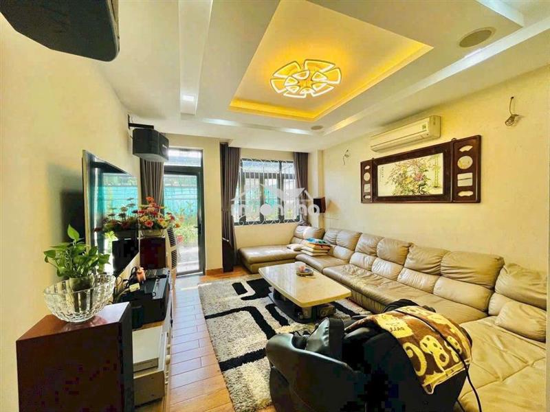 Nhà 1 trệt 3 lầu 5pn 4,2x23m kdc kiều đàm gần lottlemart quận 7