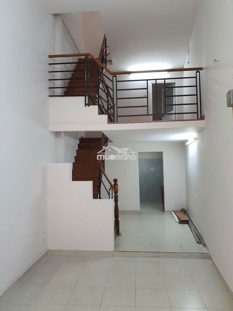 Nhà 3tầng cn 30,3m2 trung tâm quận 1 - 4