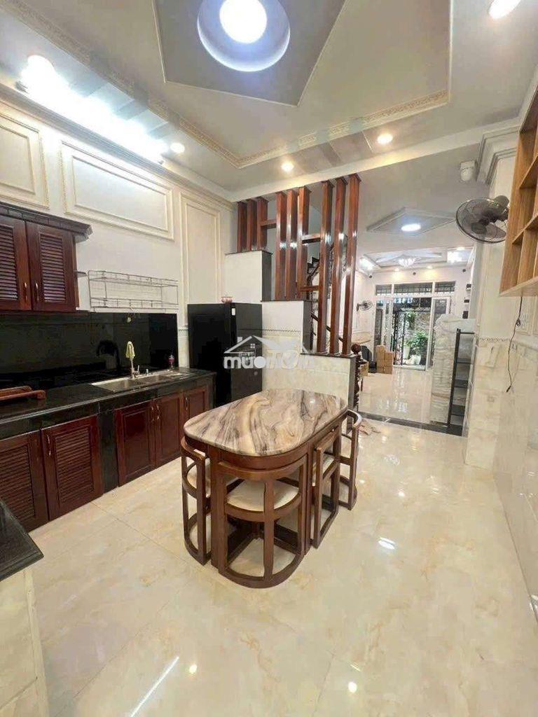 Bán nhà hẻm nhựa khu bình phú nhà mới tinh vào ở ngay