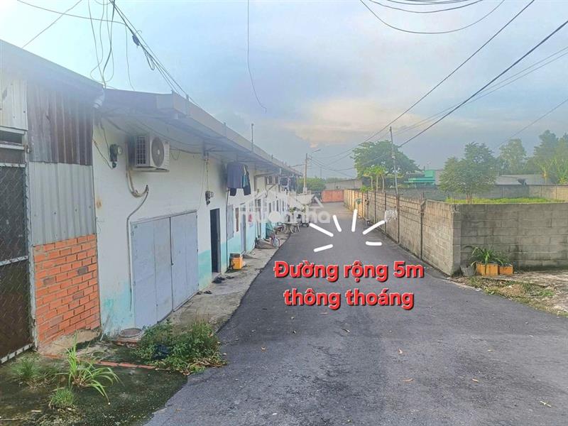 Bán dãy trọ cạnh kcn tây bắc, củ chi dt 120m2- 6 phòng shr giá 1 tỷ125