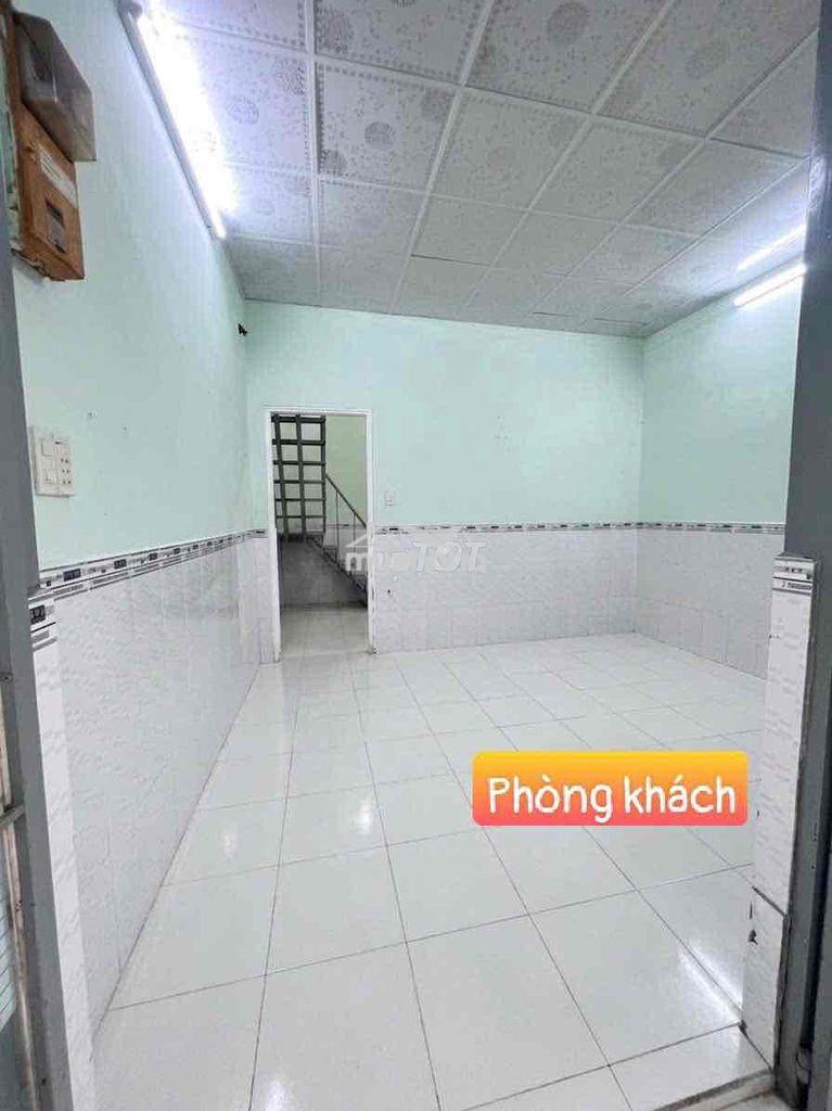Nhà 2pn 1 máy lạnh quận tân phú
