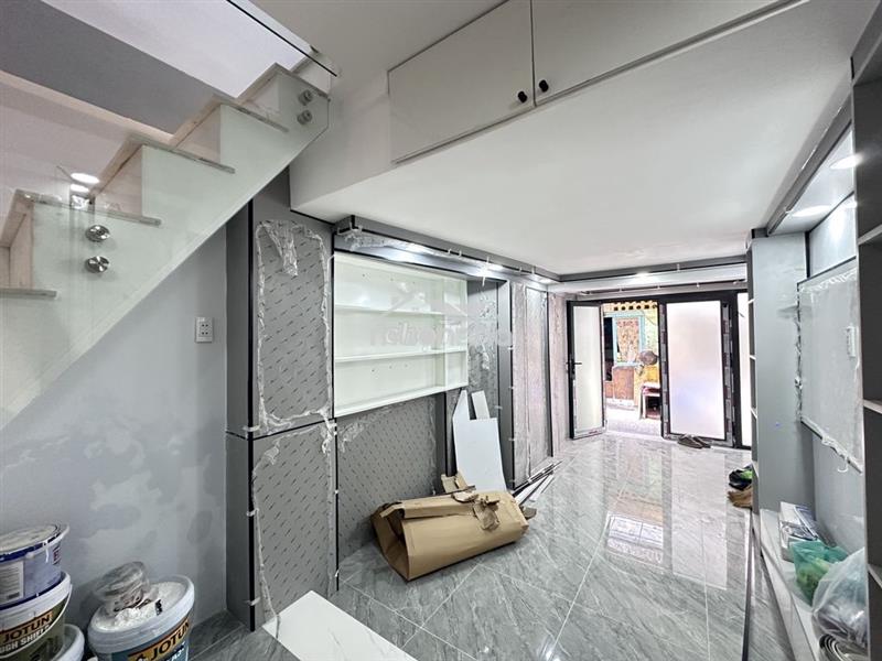 Nhà đẹp - quận 1 - giá 4 tỷ 3