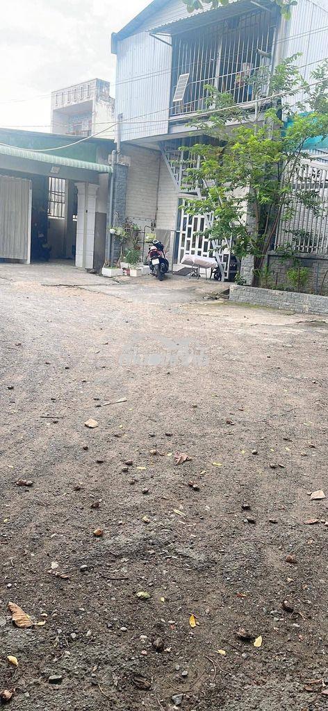 Đường dt743c,tân đông hiệp,dĩ an,160m, 2 tầng, 9 ngủ, xh, chỉ 4,8 tỷ. - 3
