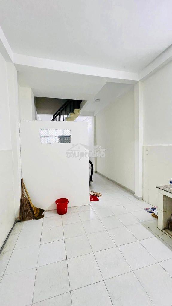 Hẻm xe tải nguyễn thị nhỏ, quận 11 - 224m2 - 5pn - khu cư xá lữ gia - 2