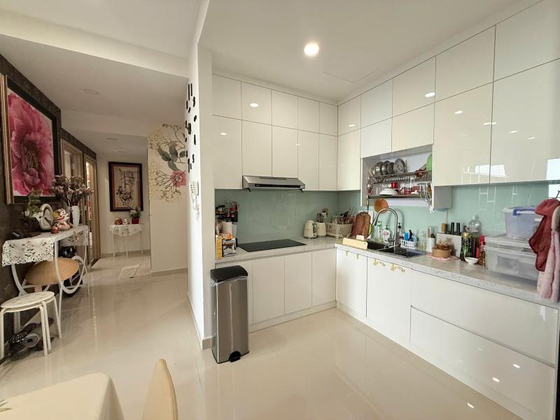 Golden mansion - căn góc 2pn 75m2 - tầng cao view thoáng + nhà đẹp - 4