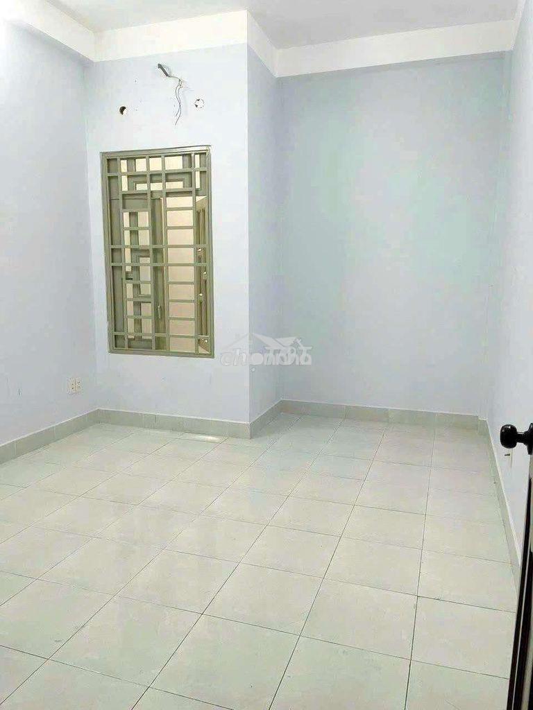 Nhà 1 trệt 3 lầu 5pn 4x18m hẻm xe hơi đường lâm văn bền - Ảnh 3
