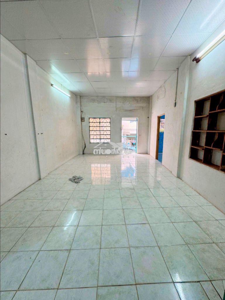 Bán nhà quận 11 35m2 3pn gần cầu vượt cây gõ - Ảnh 4