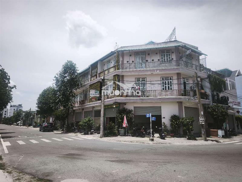 Nhà cho thuê