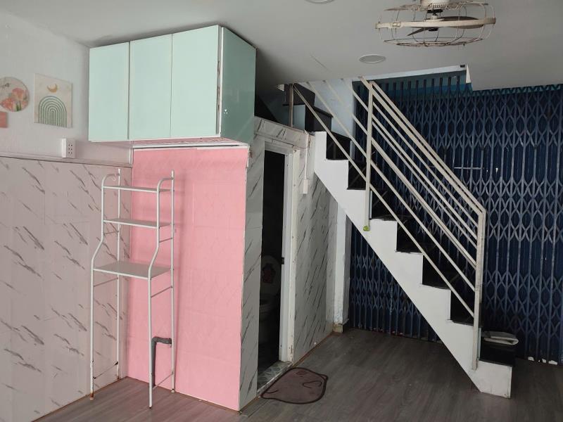 Cho thuê nhà nguyên căn mặt tiền huỳnh văn nghệ( p12, q gv cũ, bên kia đường là q tân bình), tiện kinh doanh công ty, shop, nail, spa,… - Ảnh 2